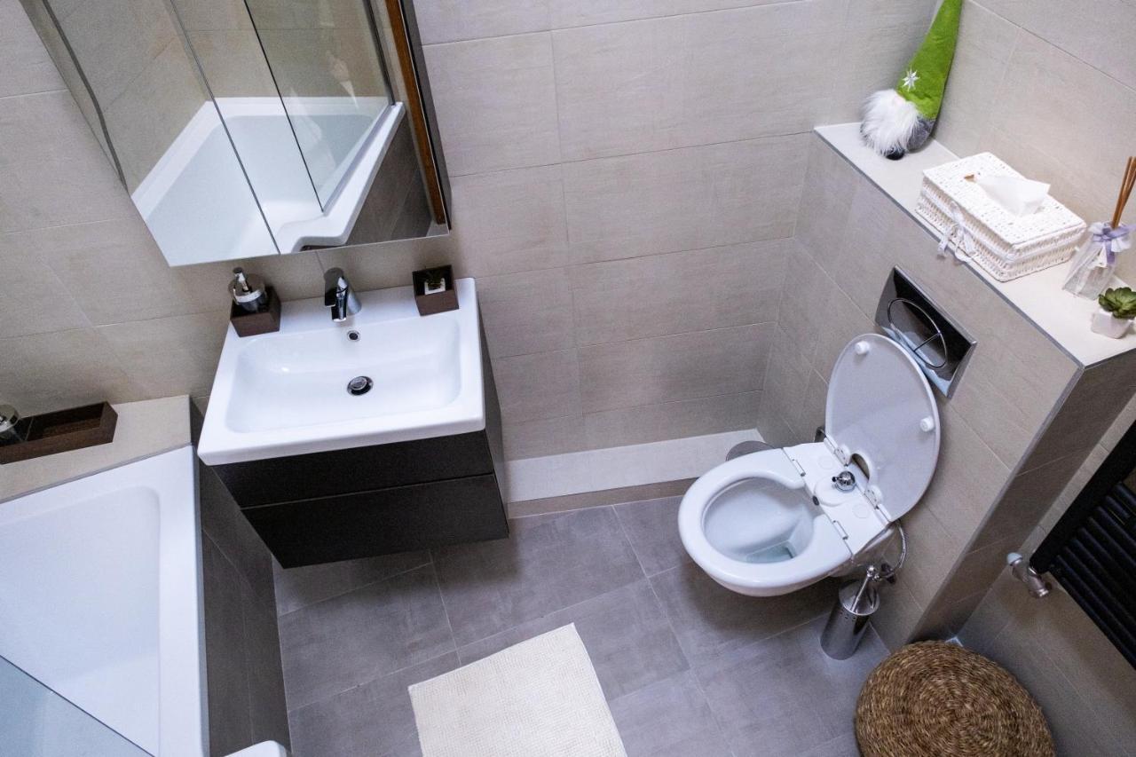 Sziklai Apartman Veszprém Exterior foto